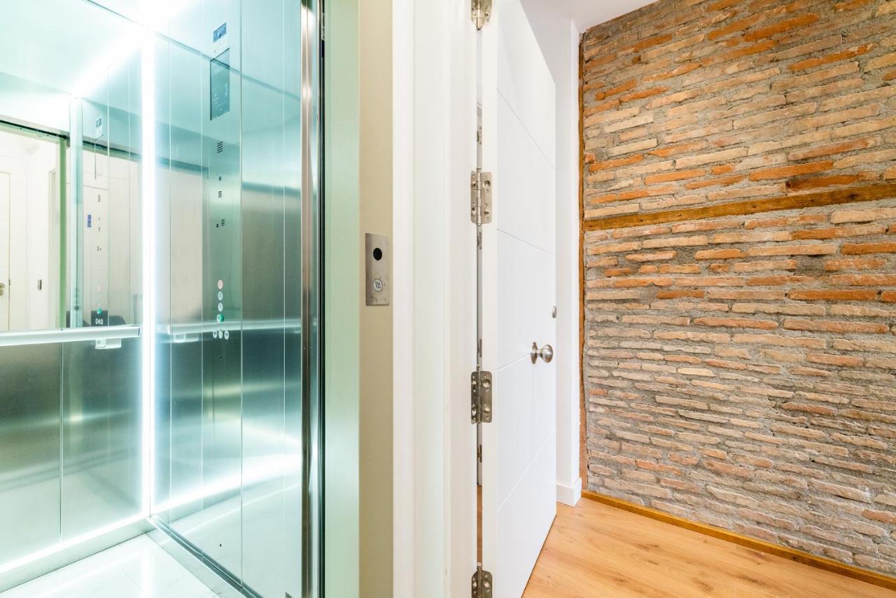 Wekey Homes Granada, Mesones Central Suites Esterno foto
