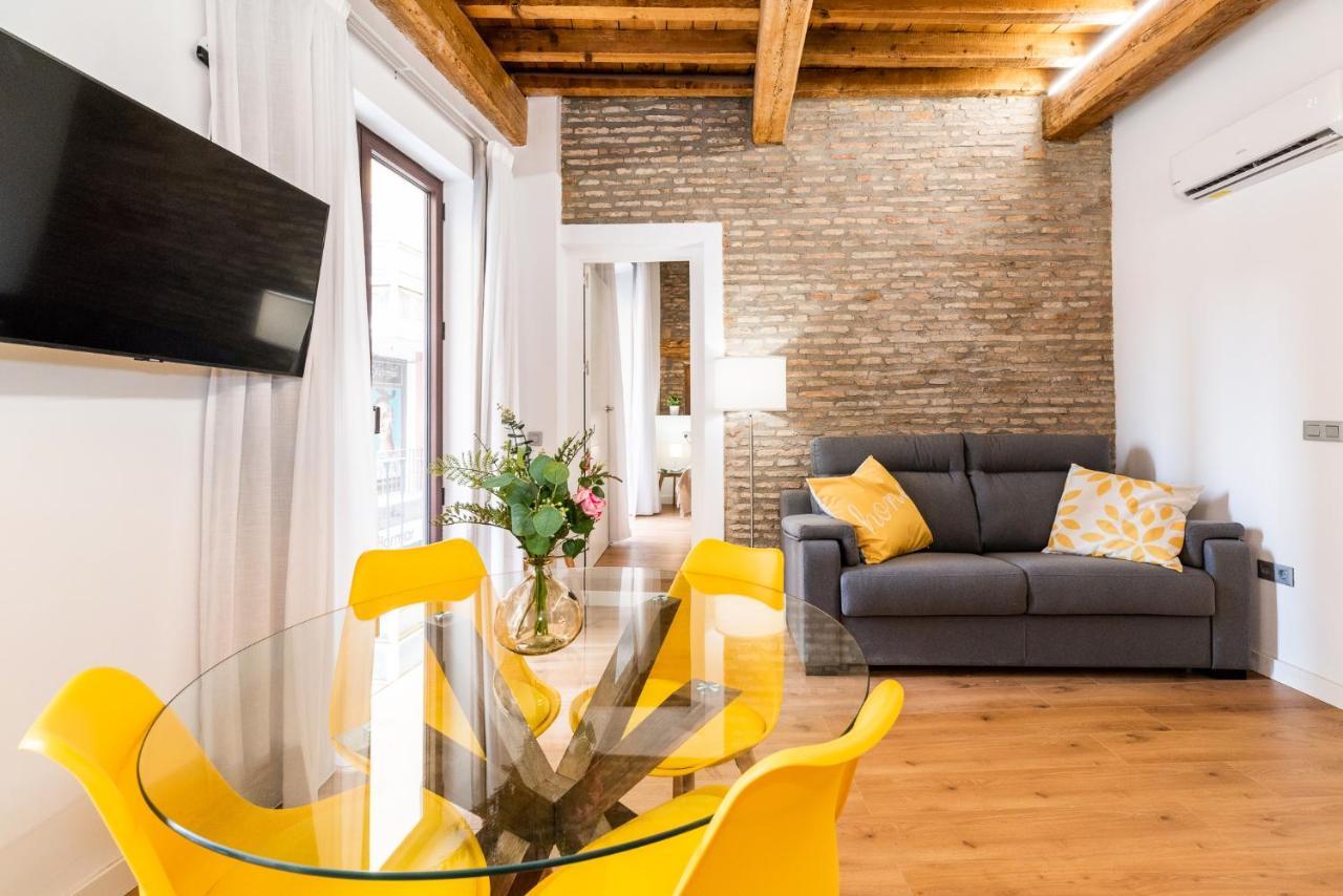 Wekey Homes Granada, Mesones Central Suites Esterno foto