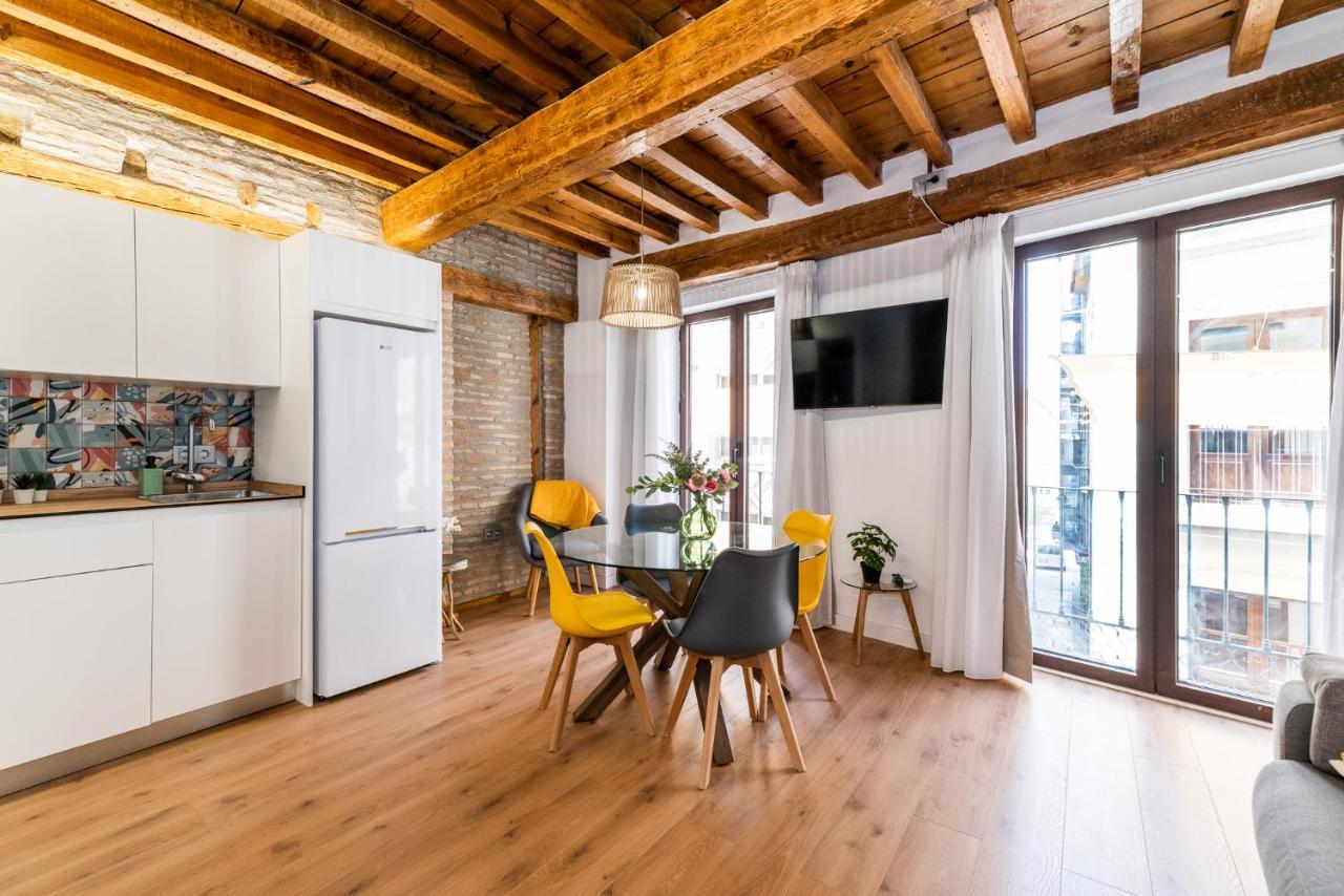 Wekey Homes Granada, Mesones Central Suites Esterno foto