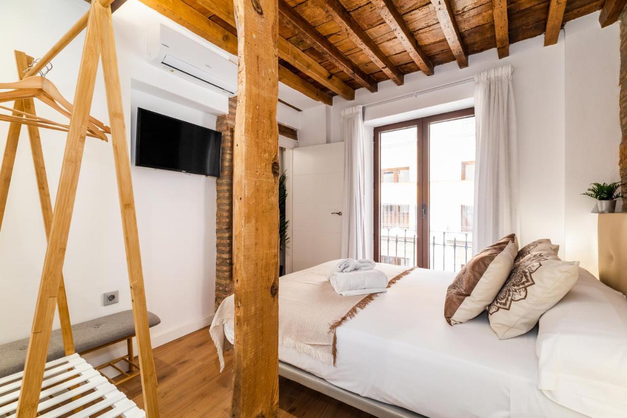 Wekey Homes Granada, Mesones Central Suites Esterno foto